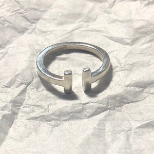 Tiffany and Co. AG 925 Tiffany T Square Ring